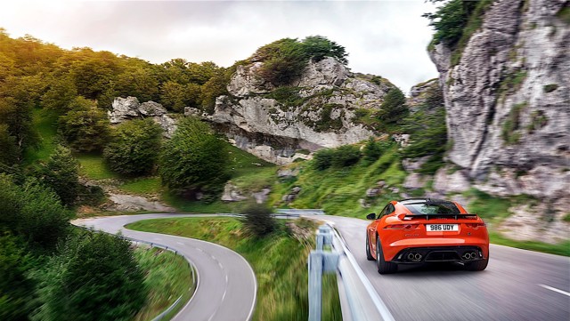 Jaguar F-Type Svr Coupe photo 5