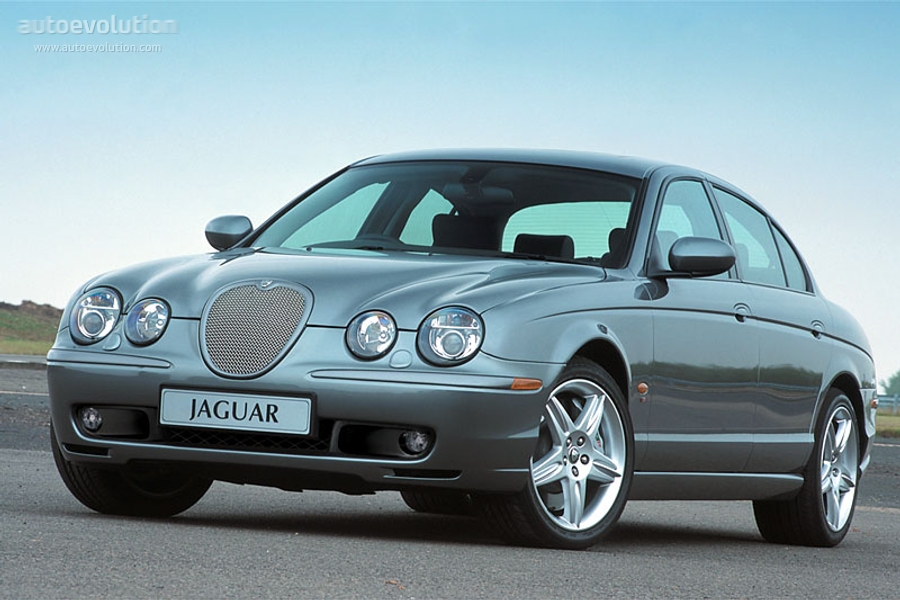 Jaguar S-Type R photo 3