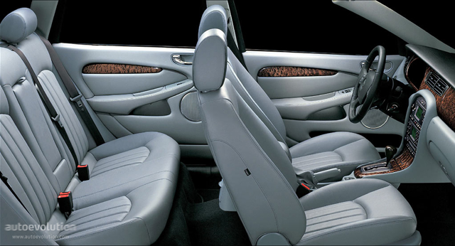 Jaguar X-Type Estate photo 10