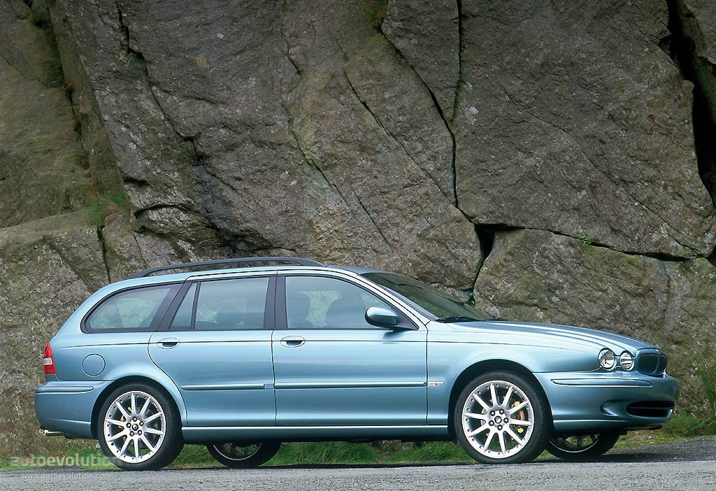 Jaguar X-Type Estate photo 6