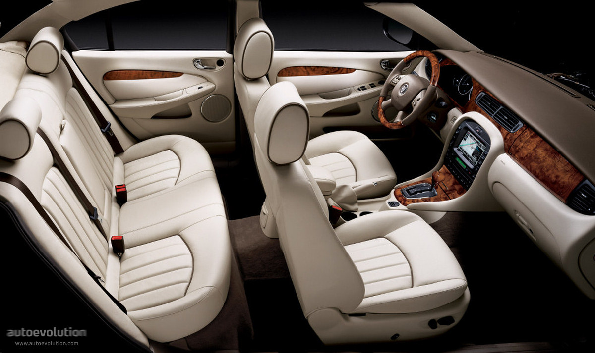 Jaguar X-Type photo 8