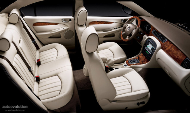 Jaguar X-Type photo 8