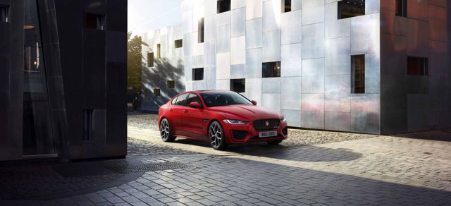 Jaguar Xe photo 25