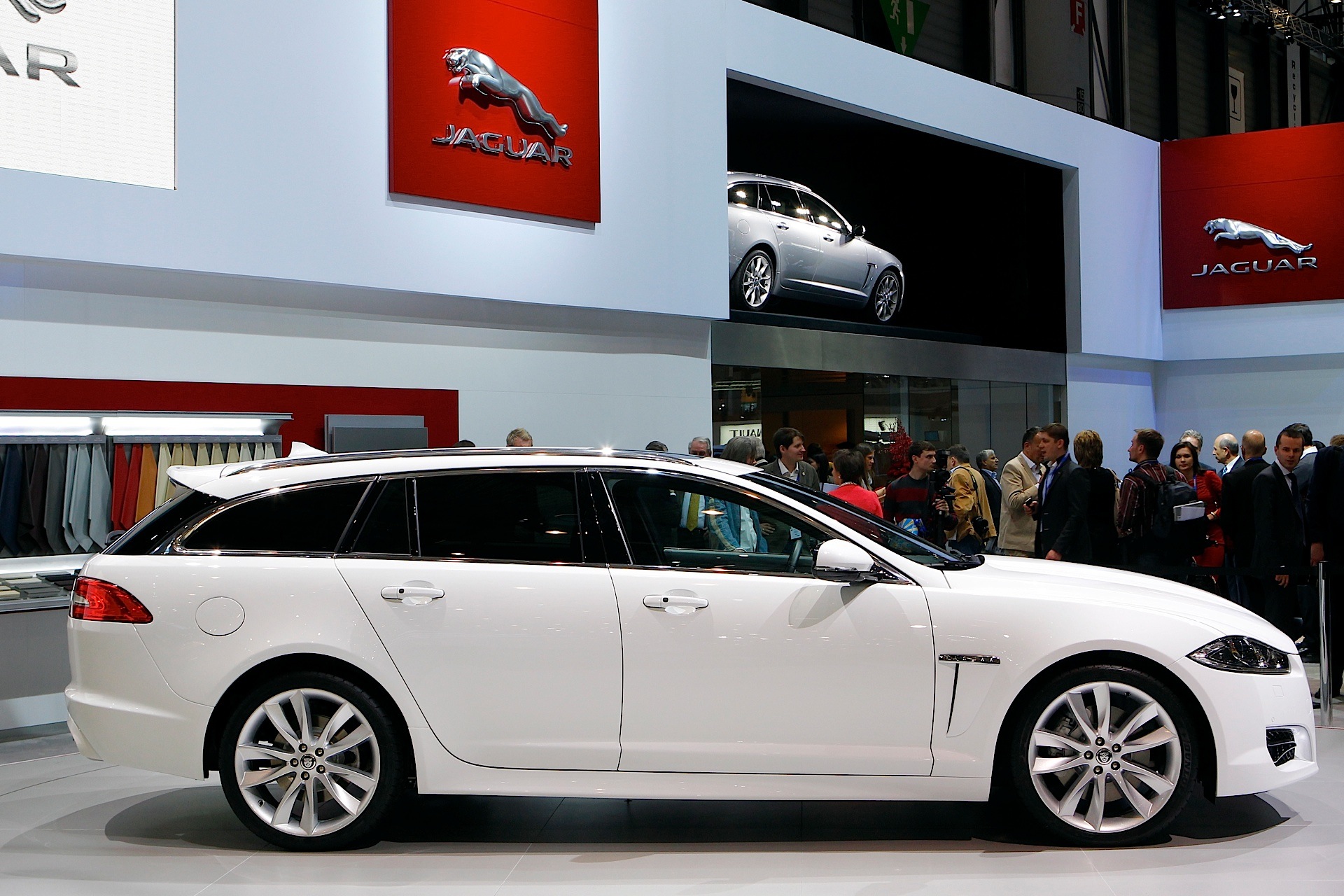 Jaguar Xf Sportbrake photo 17