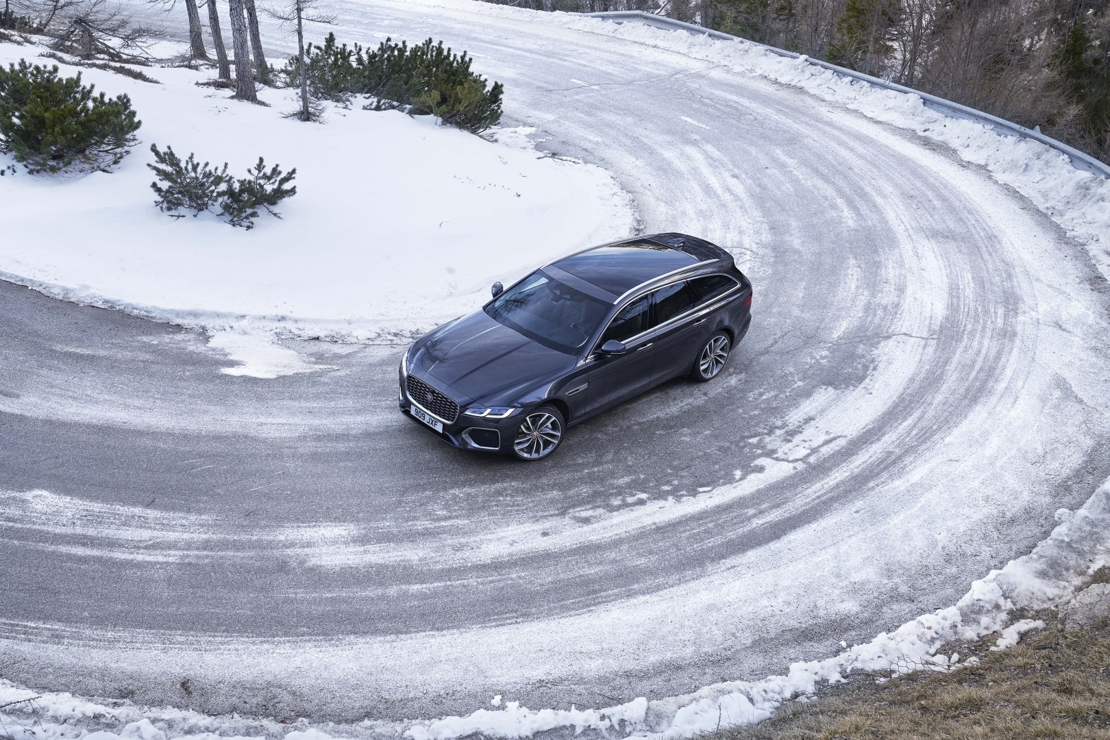 Jaguar Xf Sportbrake photo 10