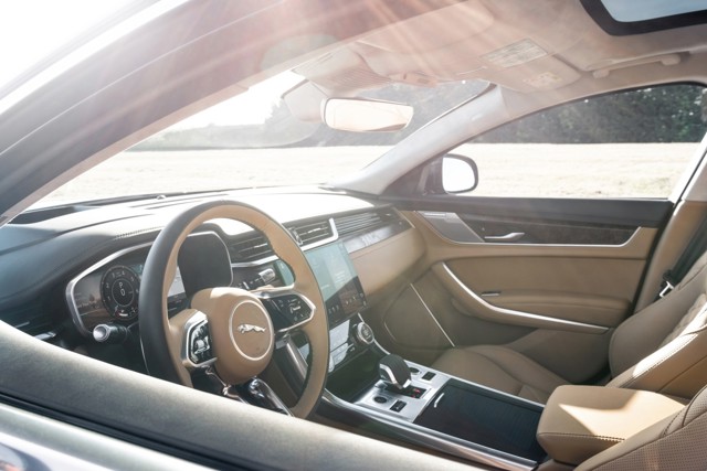 Jaguar Xf Sportbrake foto 40