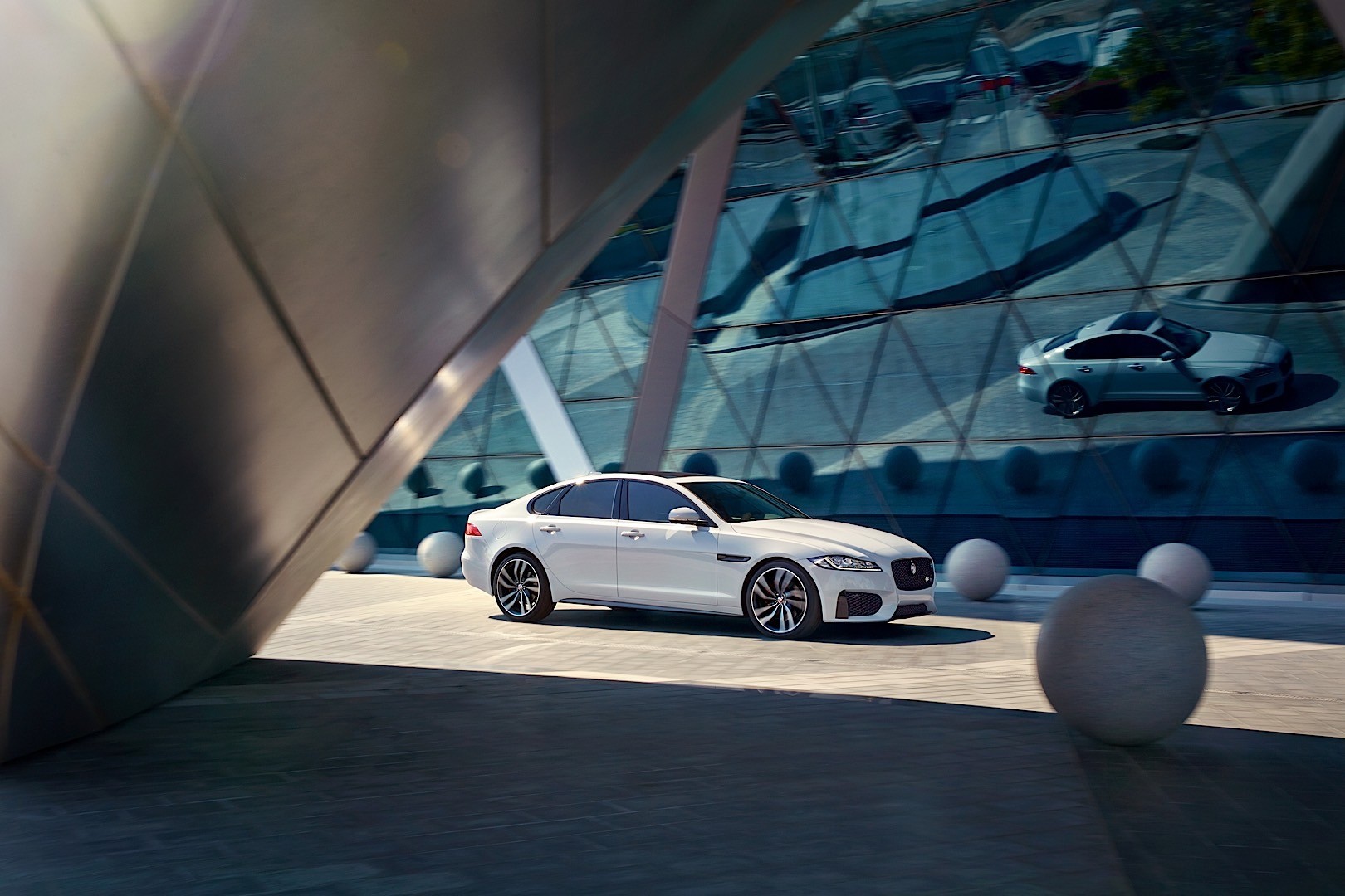 Jaguar Xf photo 45