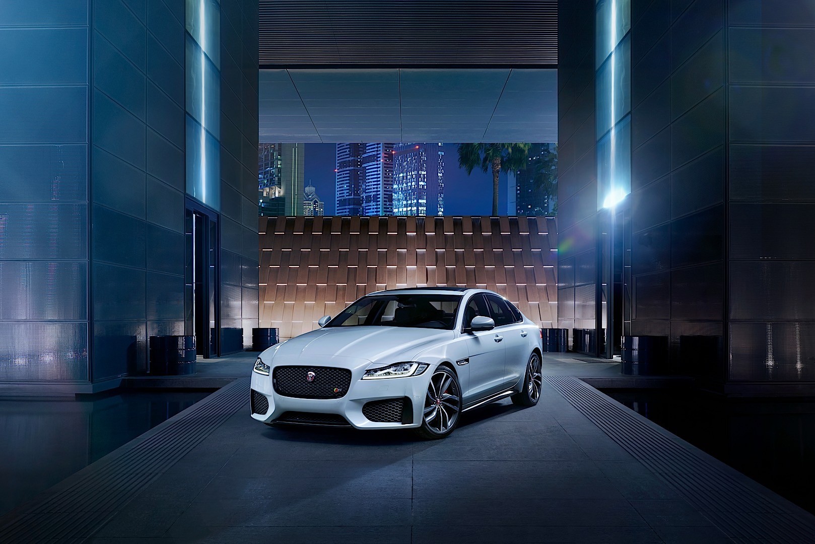 Jaguar Xf photo 47