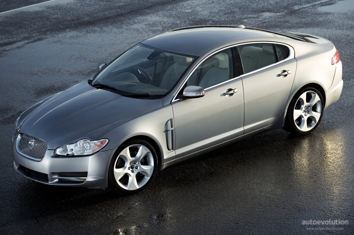 Jaguar Xf photo 2