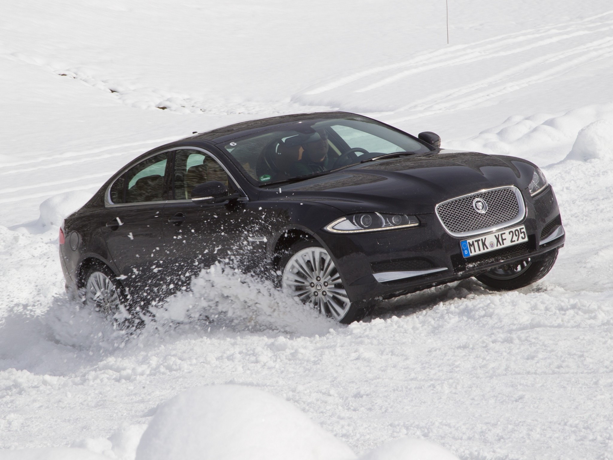 Jaguar Xf photo 31
