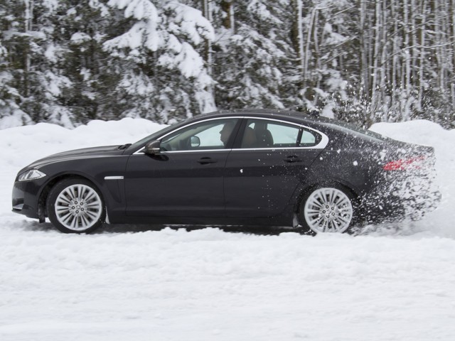 Jaguar Xf photo 32
