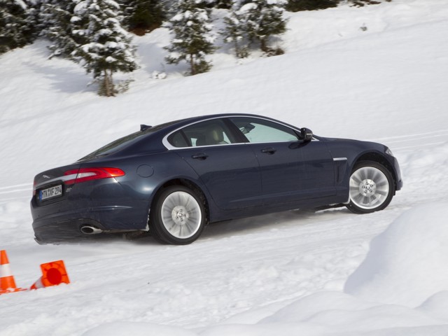 Jaguar Xf photo 35