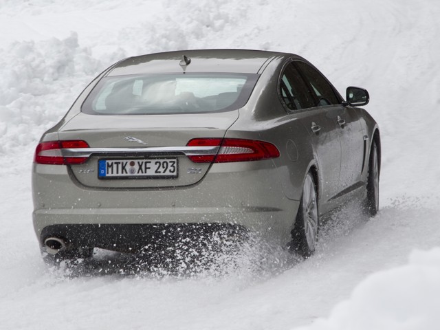 Jaguar Xf photo 37