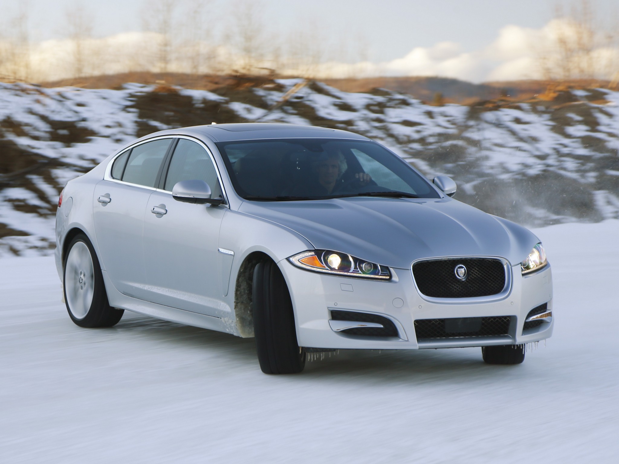 Jaguar Xf photo 47