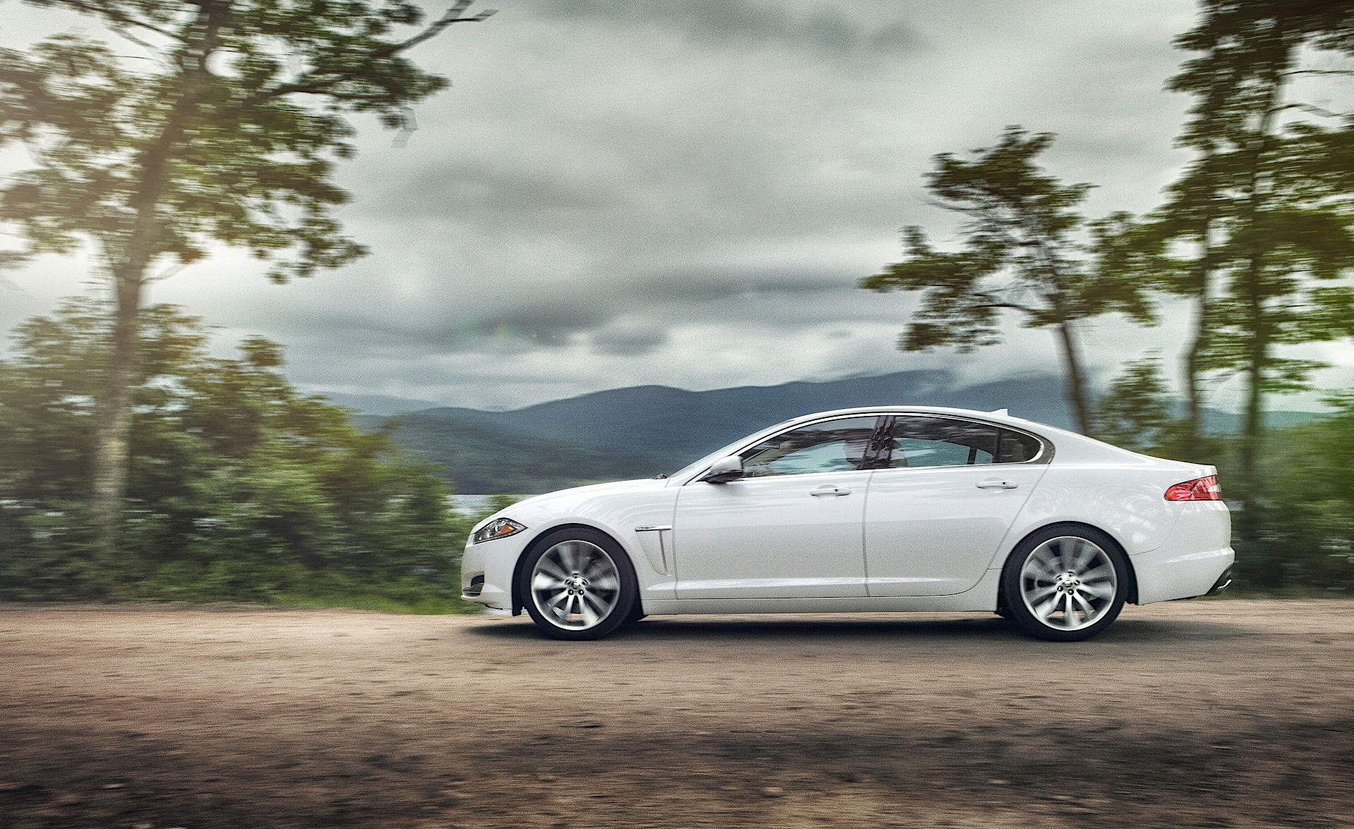 Jaguar Xf photo 10