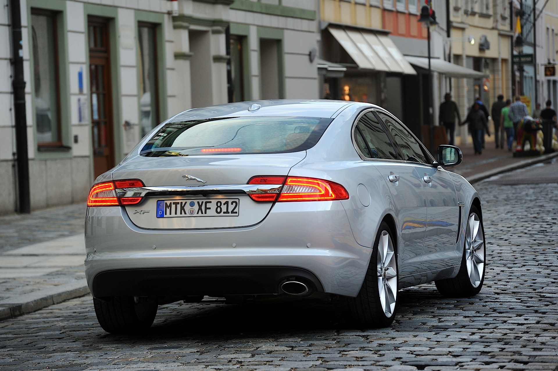 Jaguar Xf photo 21
