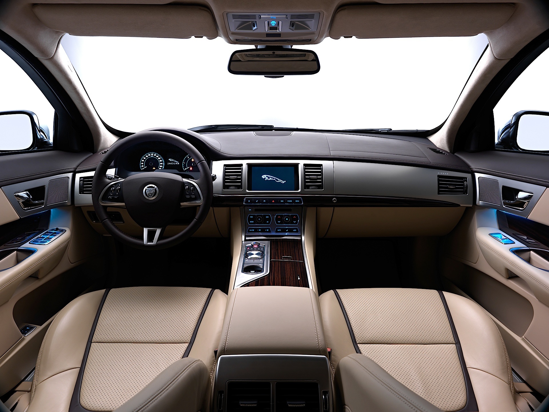Jaguar Xf photo 61