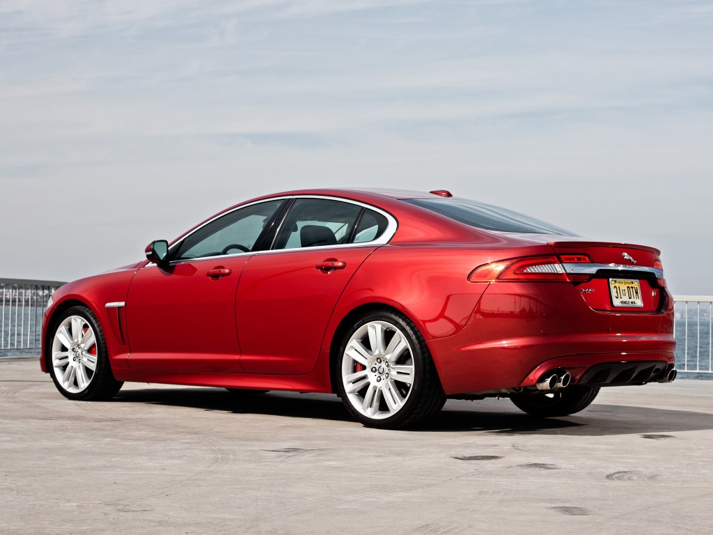 Jaguar Xf photo 7