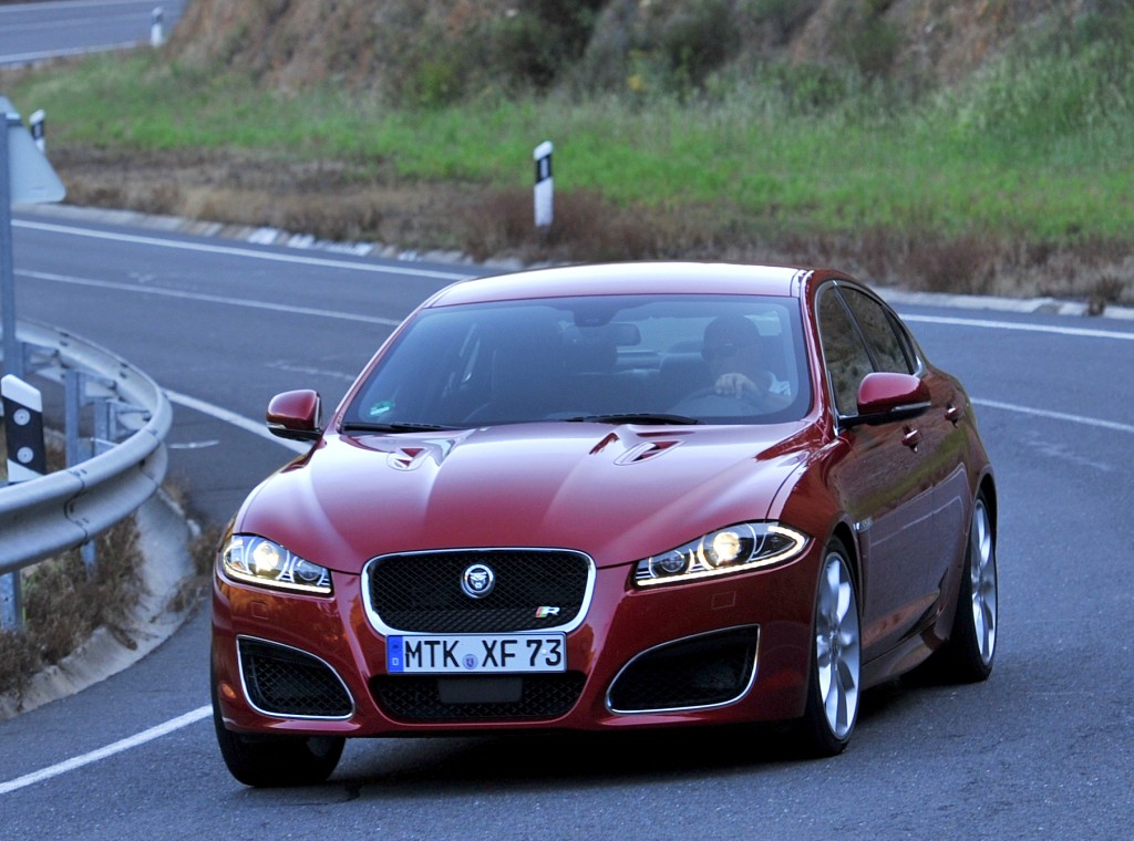 Jaguar Xf photo 17