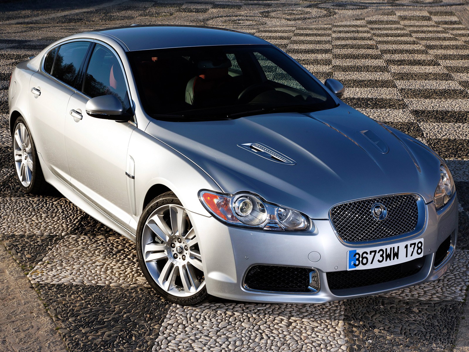 Jaguar Xfr photo 18