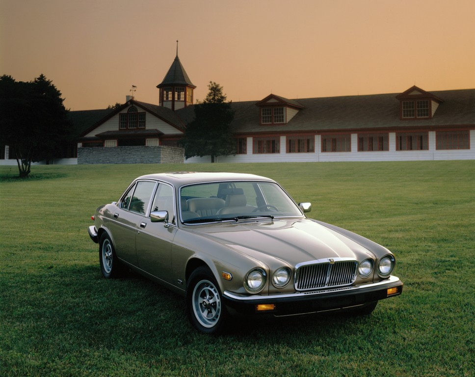Jaguar Xj photo 10