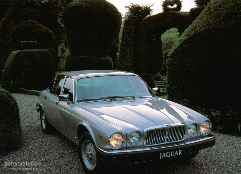 Jaguar Xj photo 4