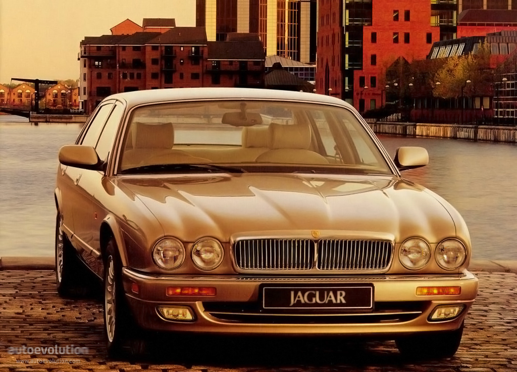 Jaguar Xj photo 3
