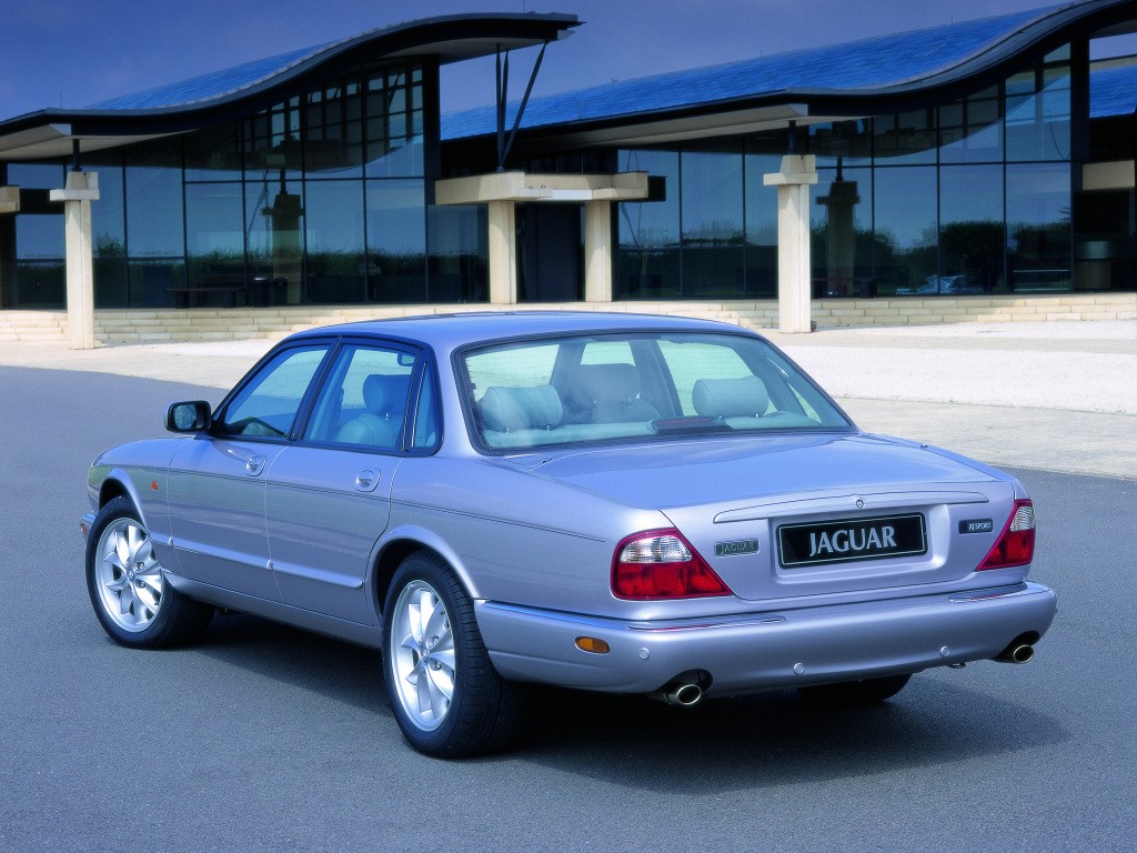 Jaguar Xj photo 7