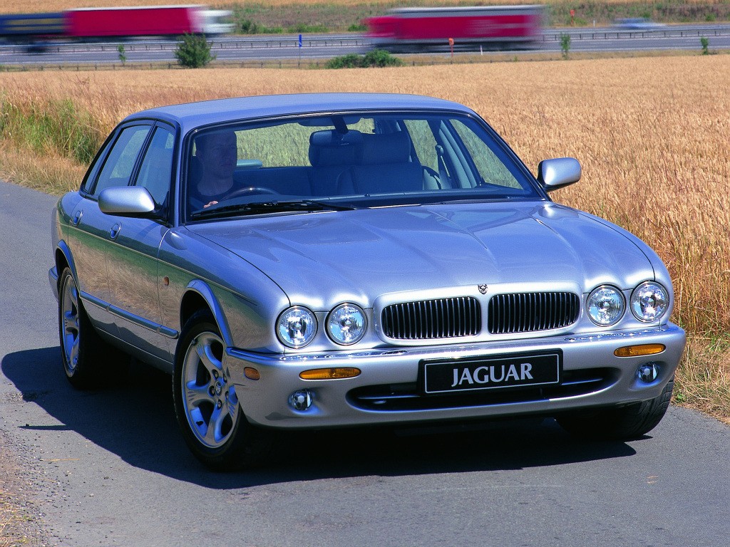 Jaguar Xj photo 9
