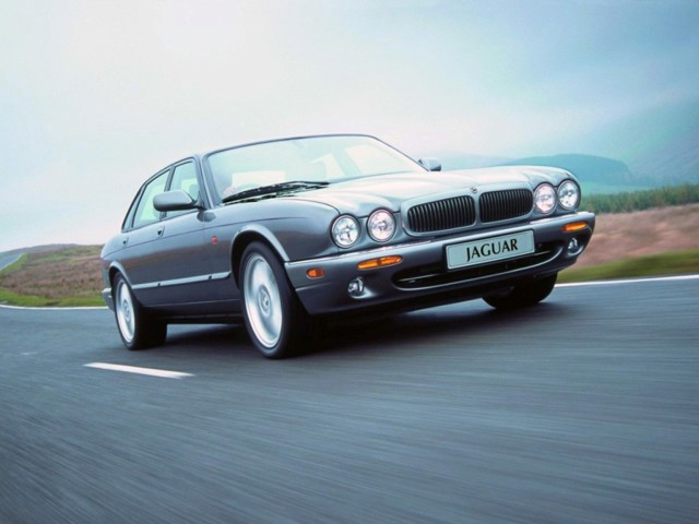 Jaguar Xj photo 10
