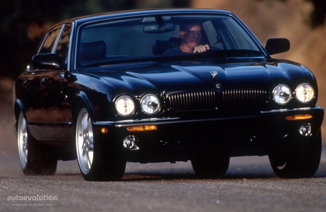 Jaguar Xj photo 1