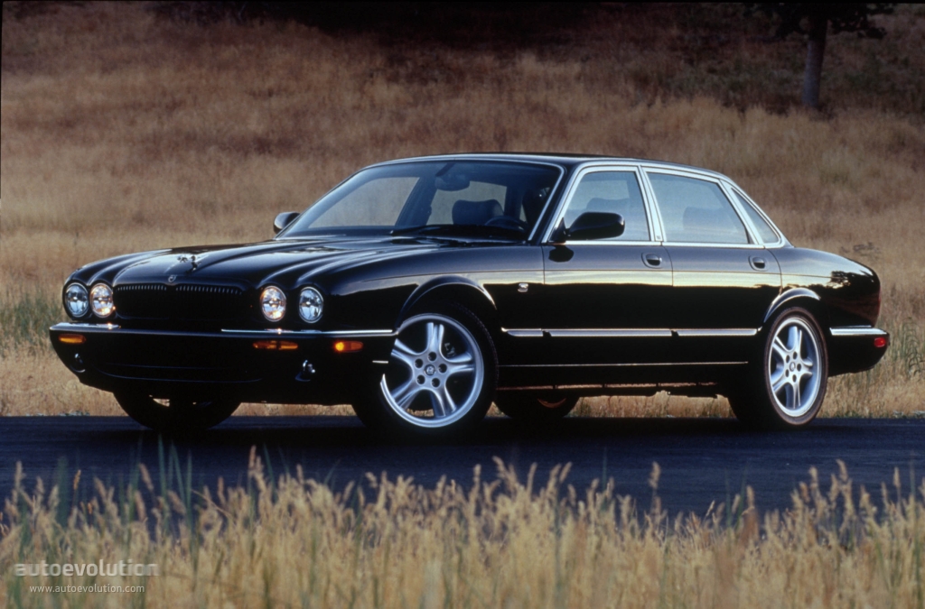 Jaguar Xj photo 2