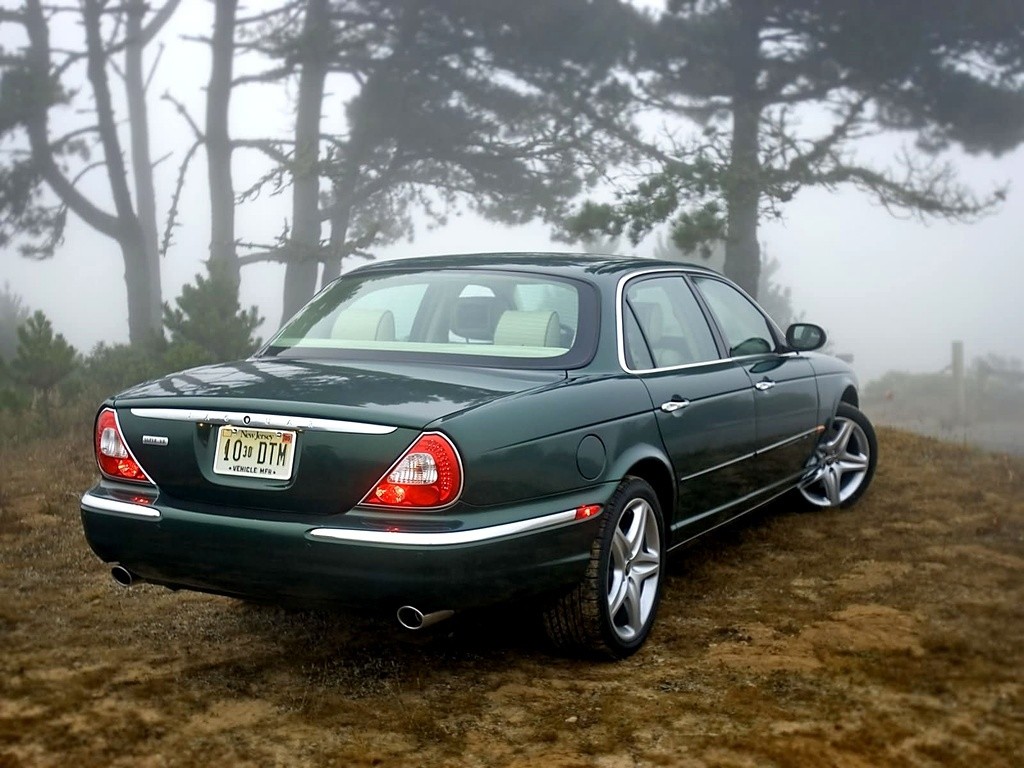 Jaguar Xj photo 9