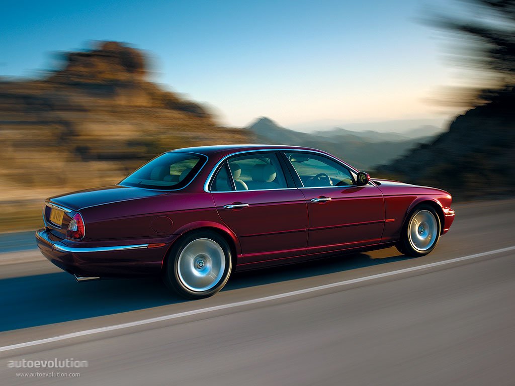 Jaguar Xj photo 4