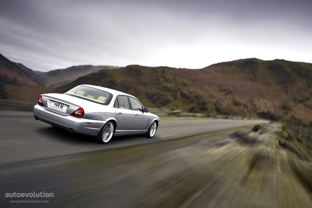 Jaguar Xj photo 8