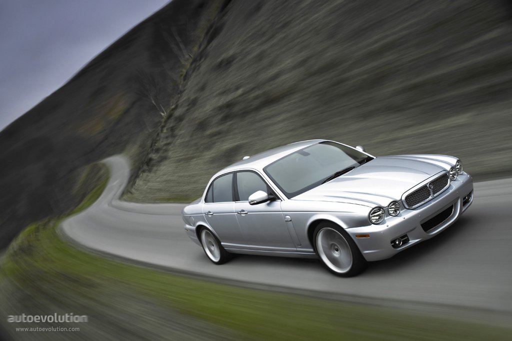 Jaguar Xj photo 9
