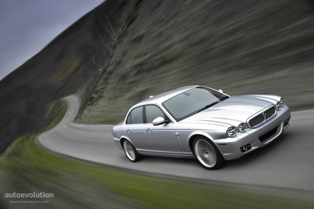 Jaguar Xj photo 9