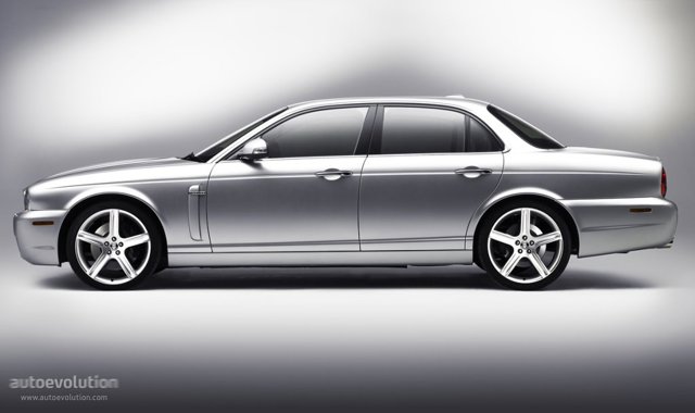 Jaguar Xj photo 2