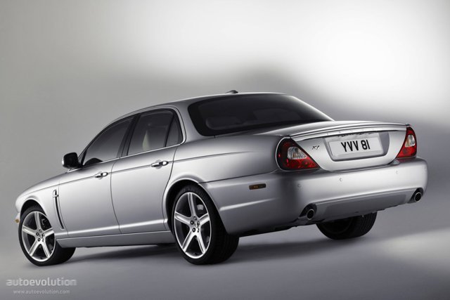 Jaguar Xj photo 4