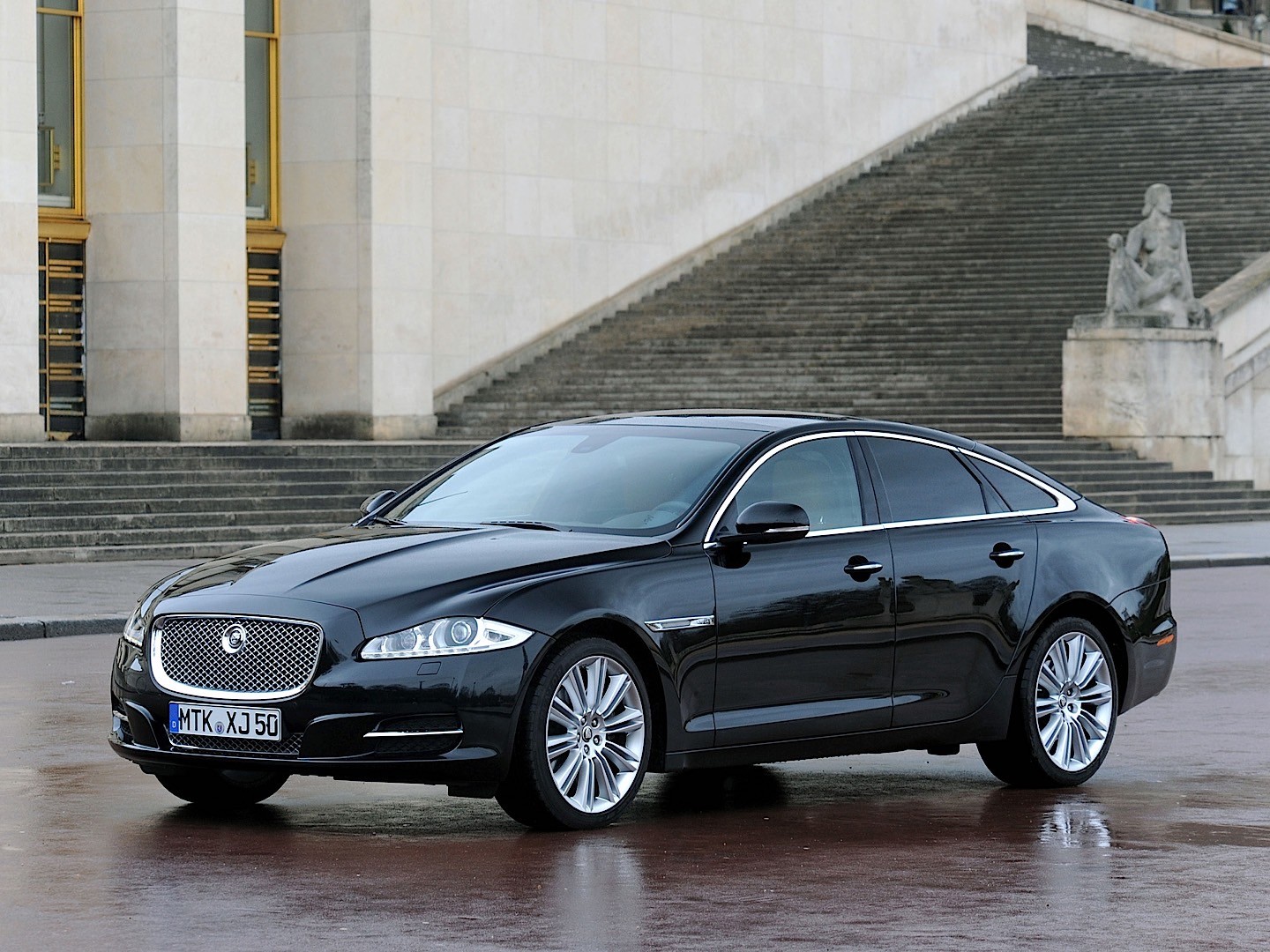 Jaguar Xj photo 31