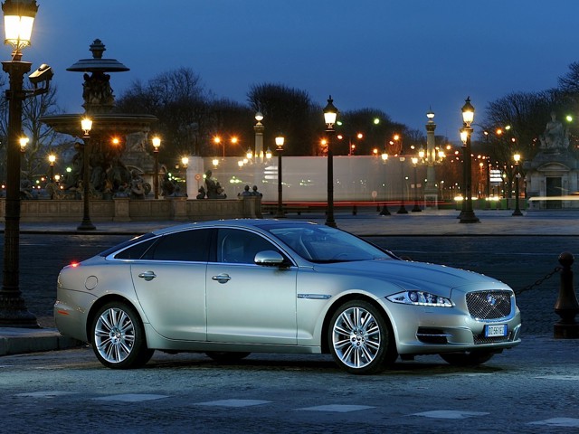 Jaguar Xj photo 32