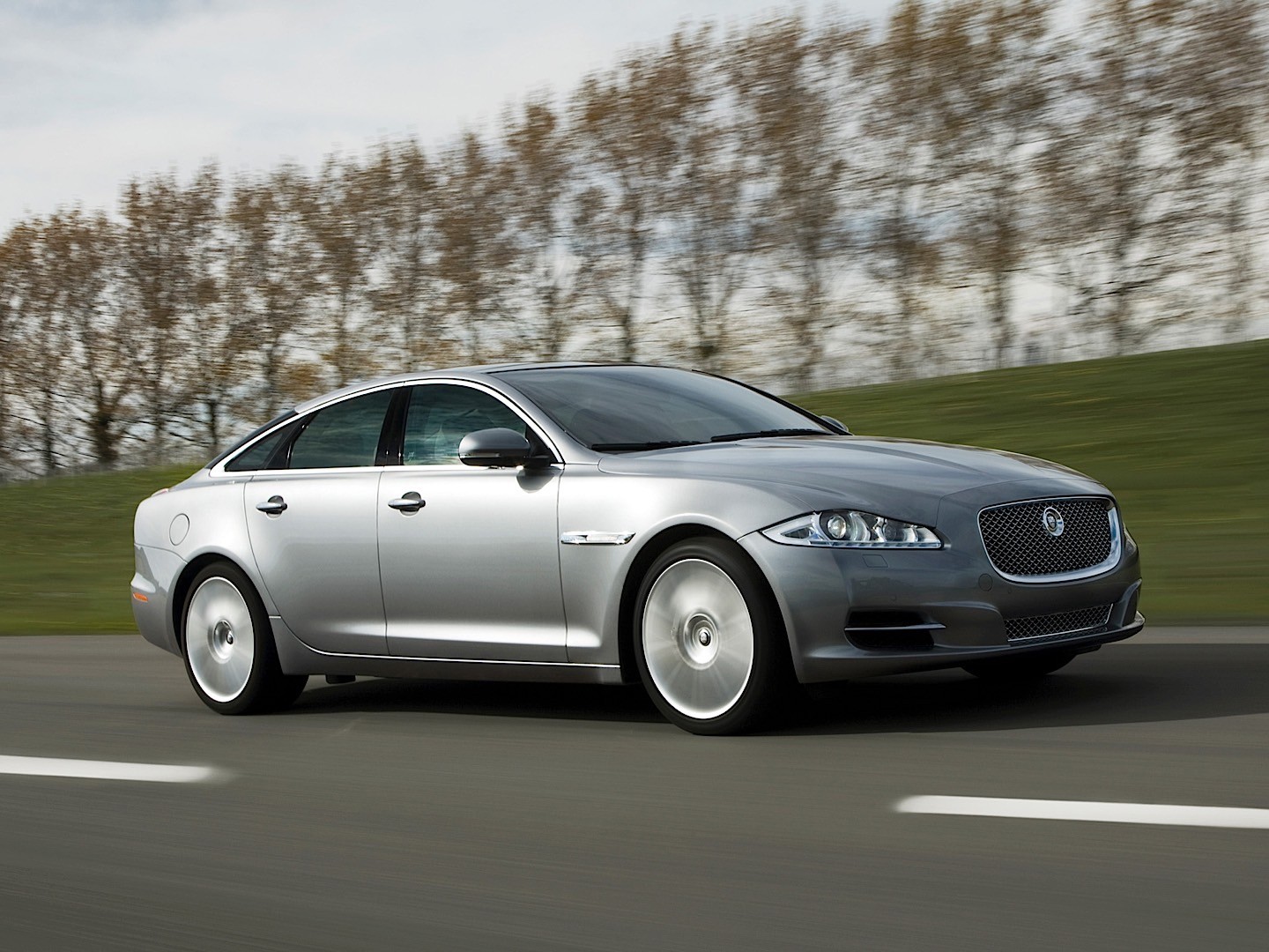 Jaguar Xj photo 50