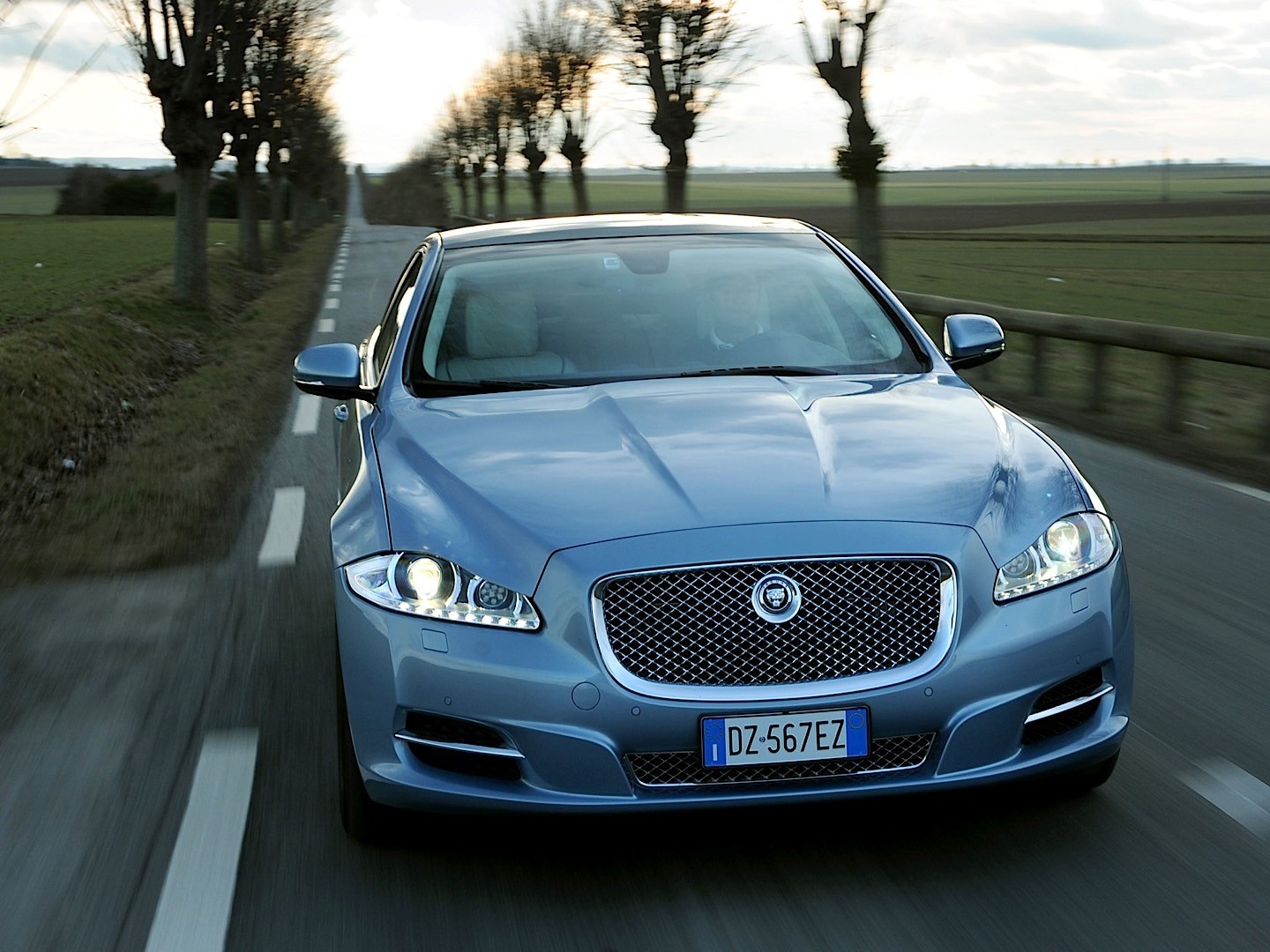 Jaguar Xj photo 63