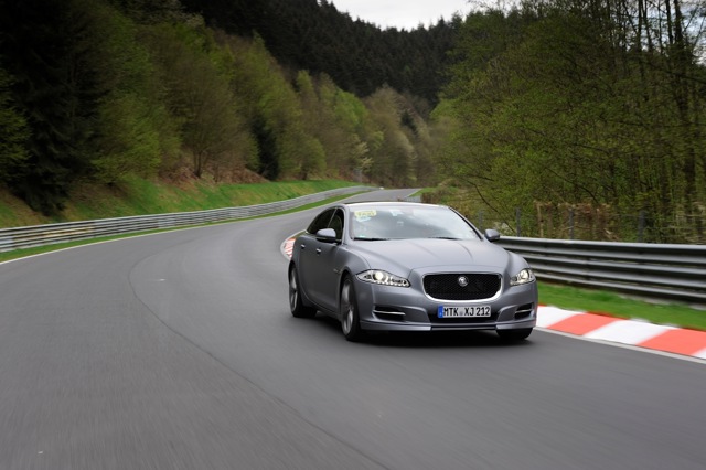 Jaguar Xj photo 11