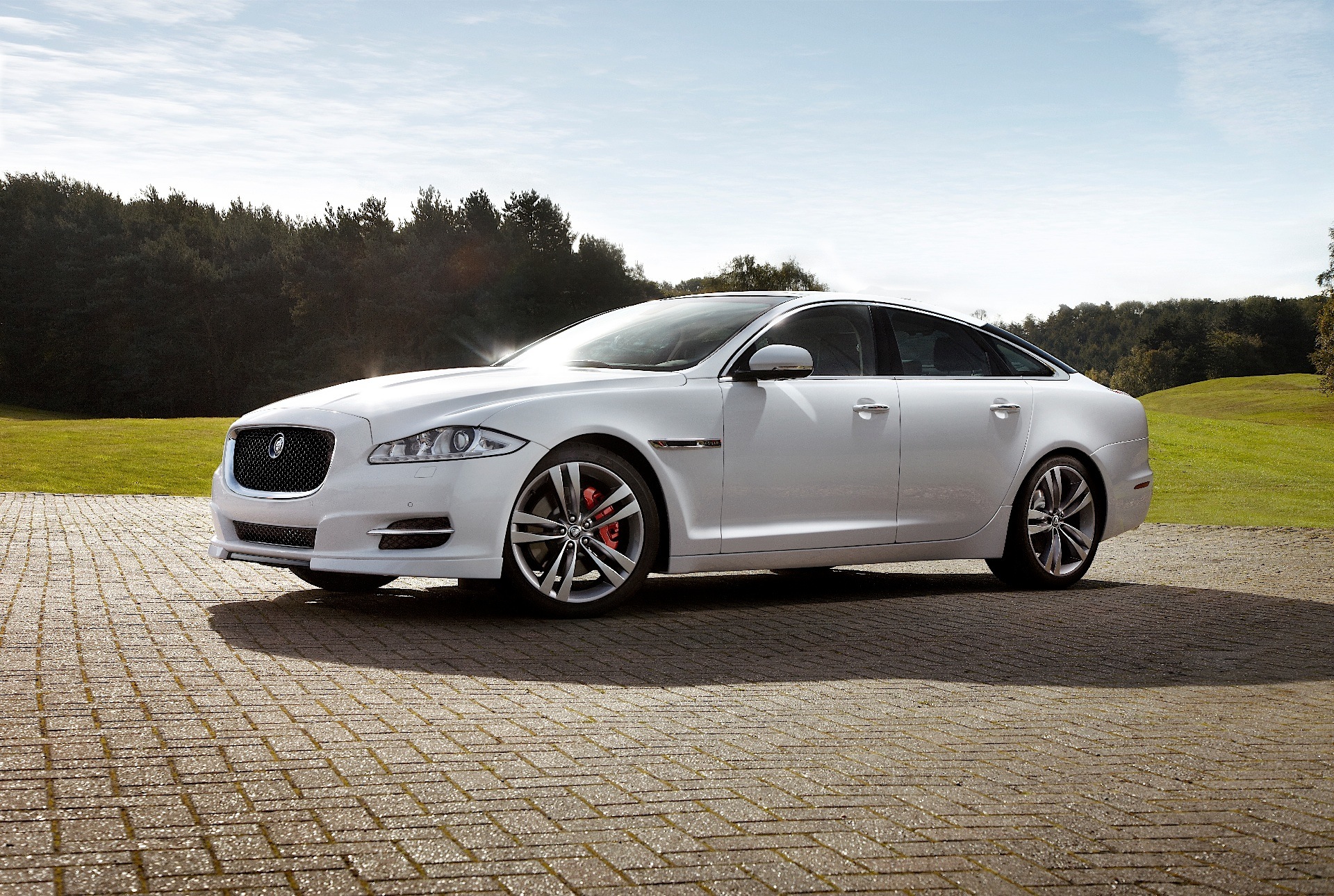 Jaguar Xj photo 14