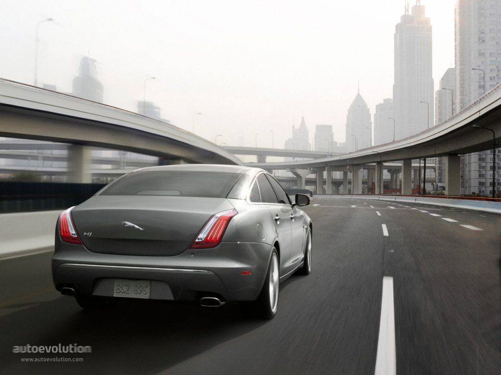 Jaguar Xj photo 4