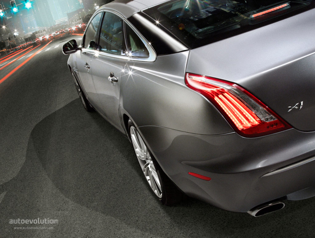 Jaguar Xj photo 8