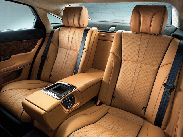 Jaguar Xj photo 39