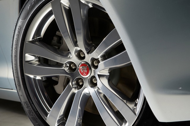 Jaguar Xj photo 18