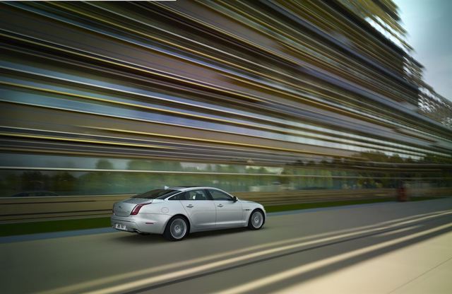 Jaguar Xj photo 3